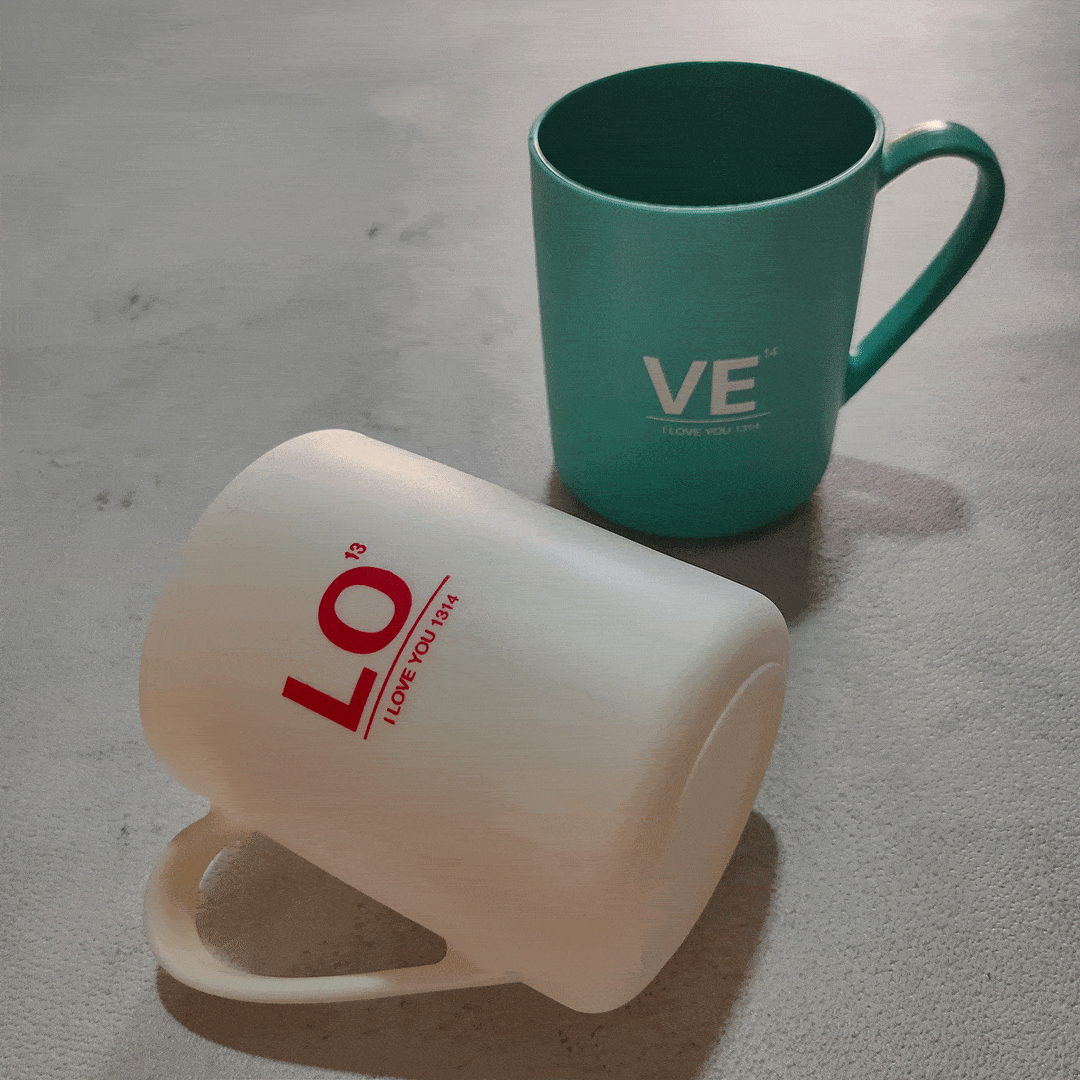 White and Blue LO VE Mug Set - Image 4