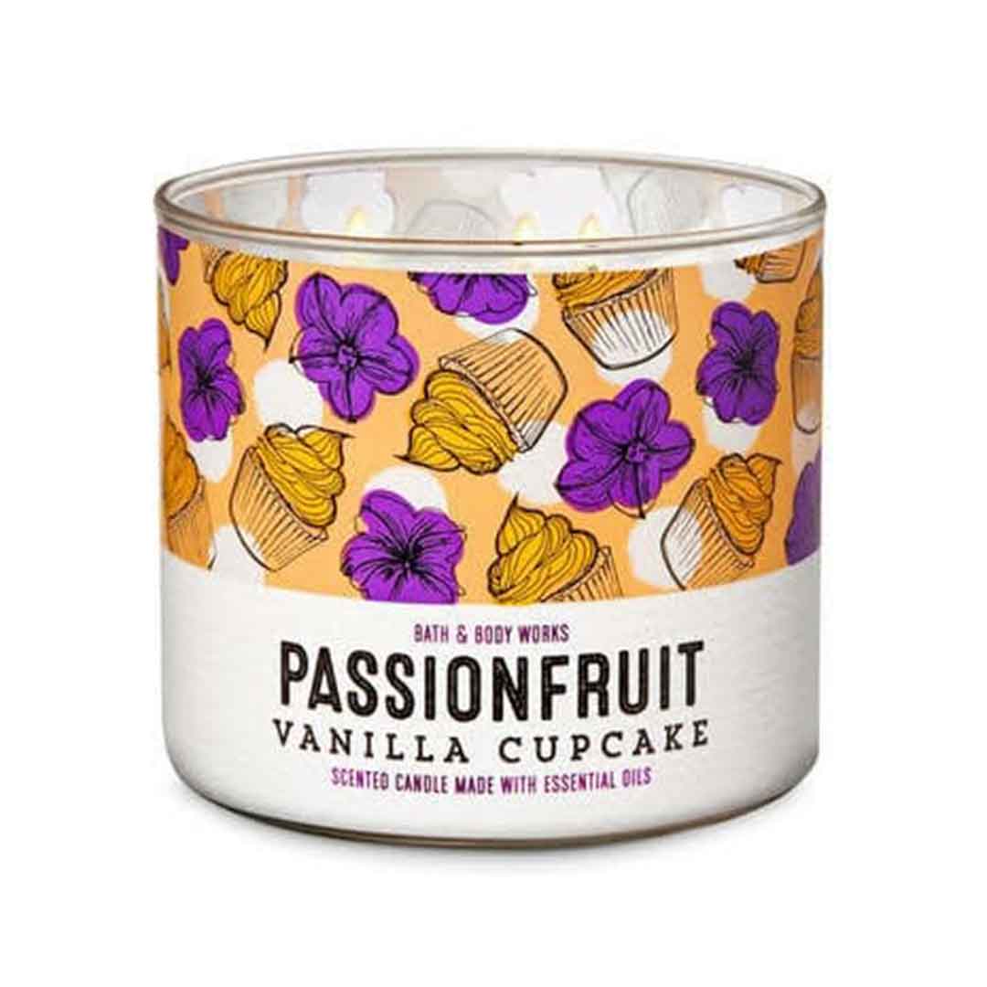 Bath and Body Works Passionfruit Vanilla Cupcake 3-Wick Candle